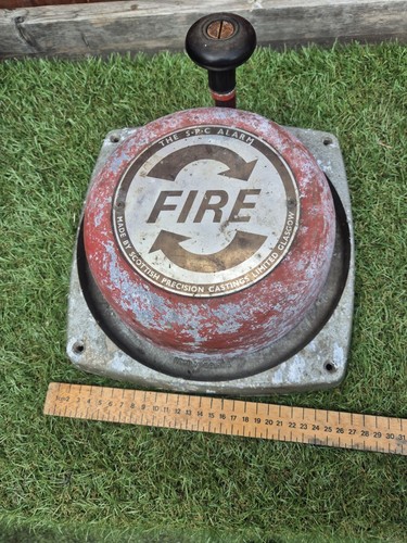 Vintage old hand cranked / operated FIRE ALARM BELL - the SPC 1960s - Picture 8 of 8