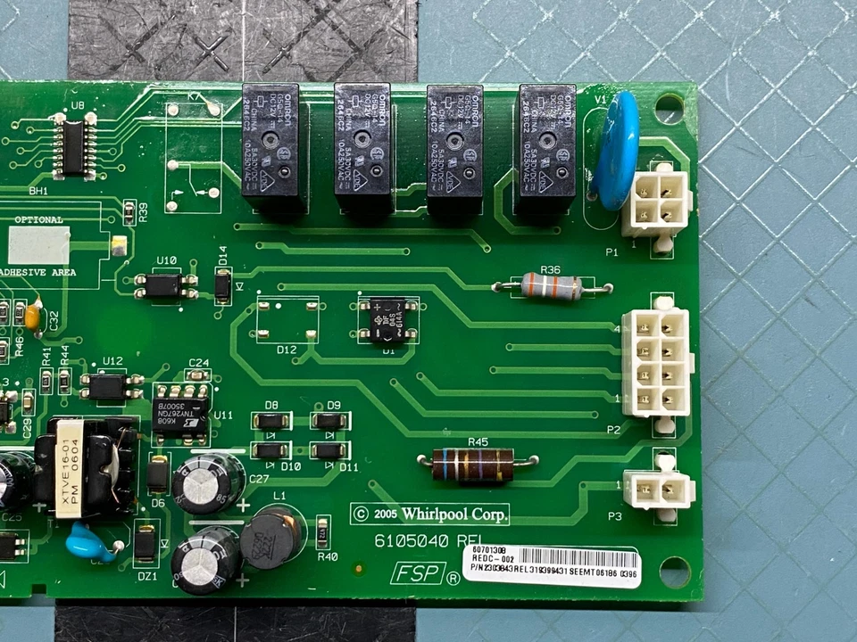 Tablero de control dispensador de refrigerador Whirlpool KitchenAid P# 2303843 WP2303843 Foto 3 de 4