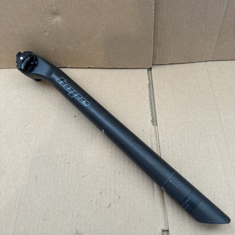 Hope Carbon Seatpost 30.9mm 400mm RRP £150