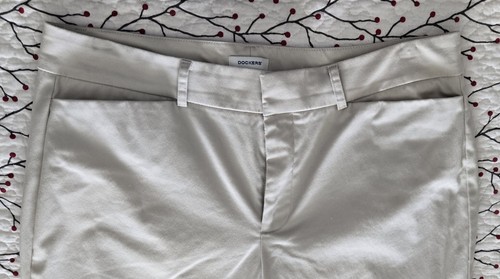 Dockers Ideal Fit Khaki Chino Pants Size 14 Med Rise Color: Metro Pant Womens - Picture 3 of 8