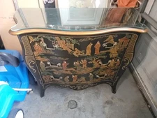 Vintage chinoiserie lacquer chest of drawers by Drexel Et Cetera collection. 