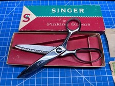 Pinking Shears Model C 807 by The Singer Company In Original Box