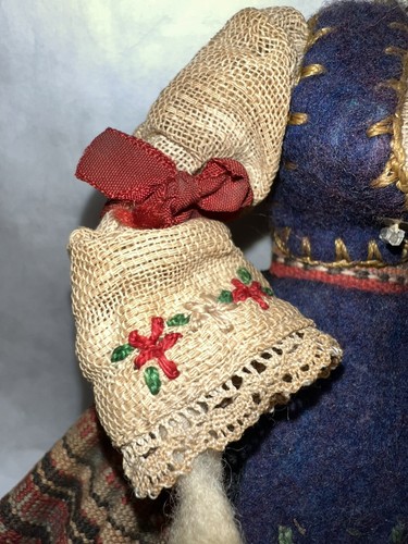2 bambole vintage ~9" primitive russe/europee orientali maschio/femmina in abito da festa - Foto 8 di 23
