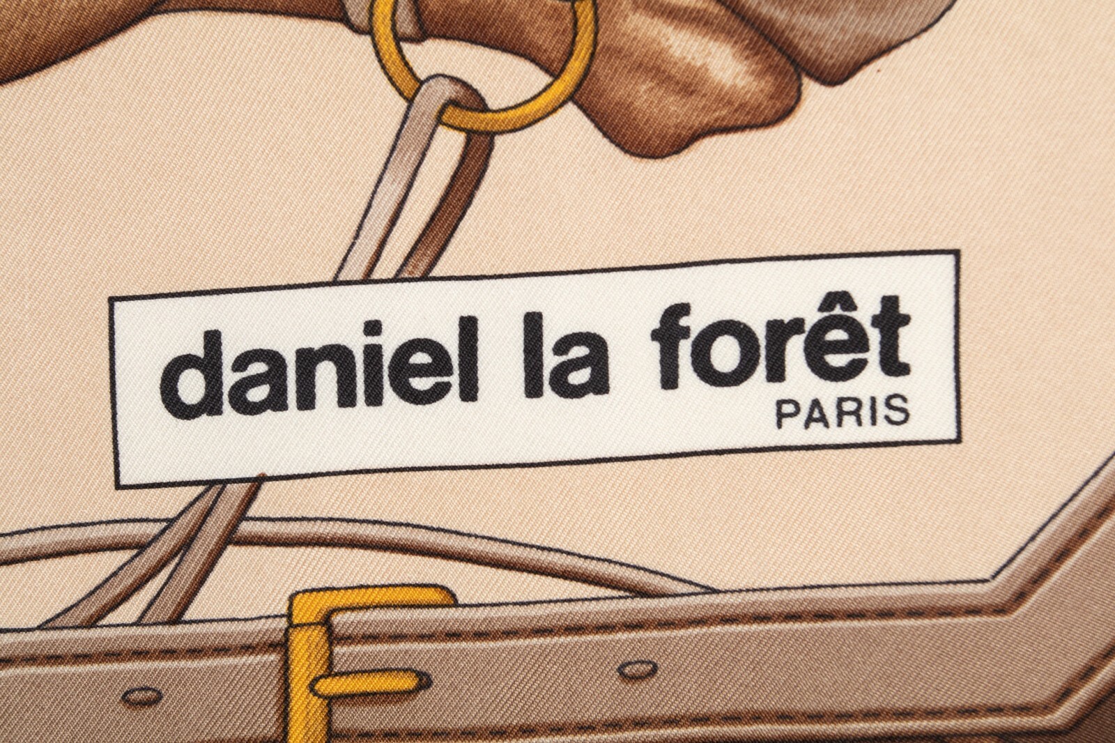 Foulard Authentique Daniel La Foret - Soie 100% Imprimé Animal | Occasion Bon État
