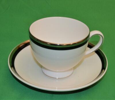 New WEDGWOOD England Platinum Band REFLECTION Pattern Set Cup & Saucer