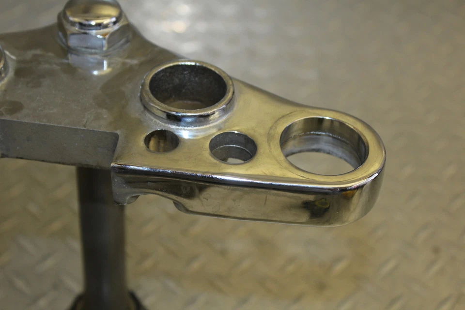 Suzuki Intruder 800 vs800GL 2003 horquilla delantera abrazadera triple árbol vástago Foto 4 de 4