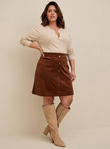 NWT TORRID Mini Corduroy Woven Button Front Skirt Front Pockets Sz 00 M/L 10