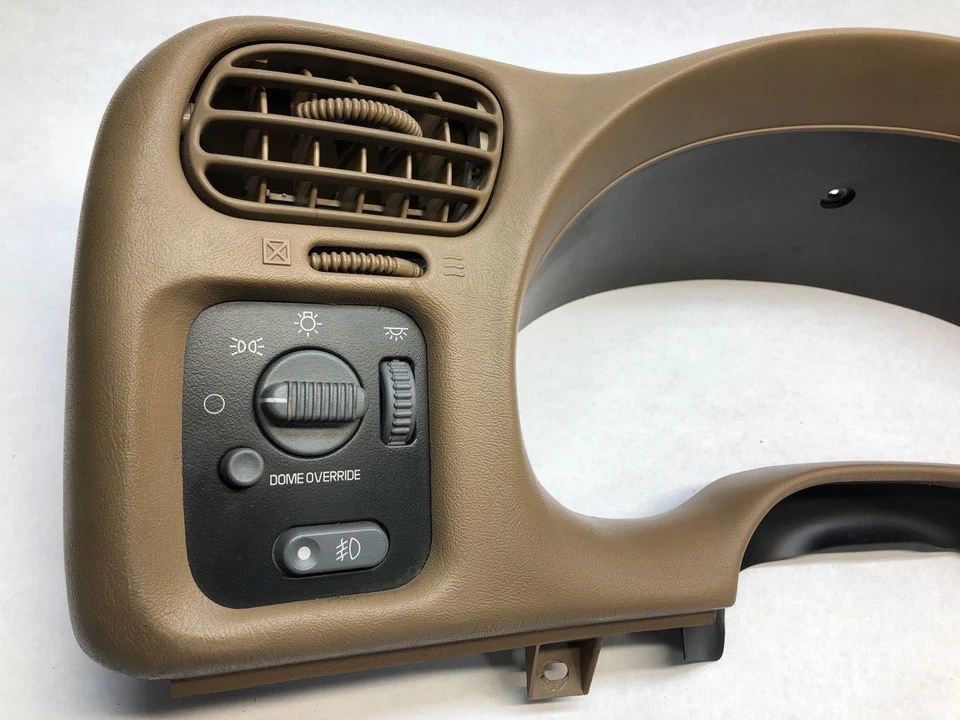 1998-2002 Chevy S10 Blazer желтовато-коричневый приборной панели отделки 15013761 Примечание * - Изображение 2 из 4