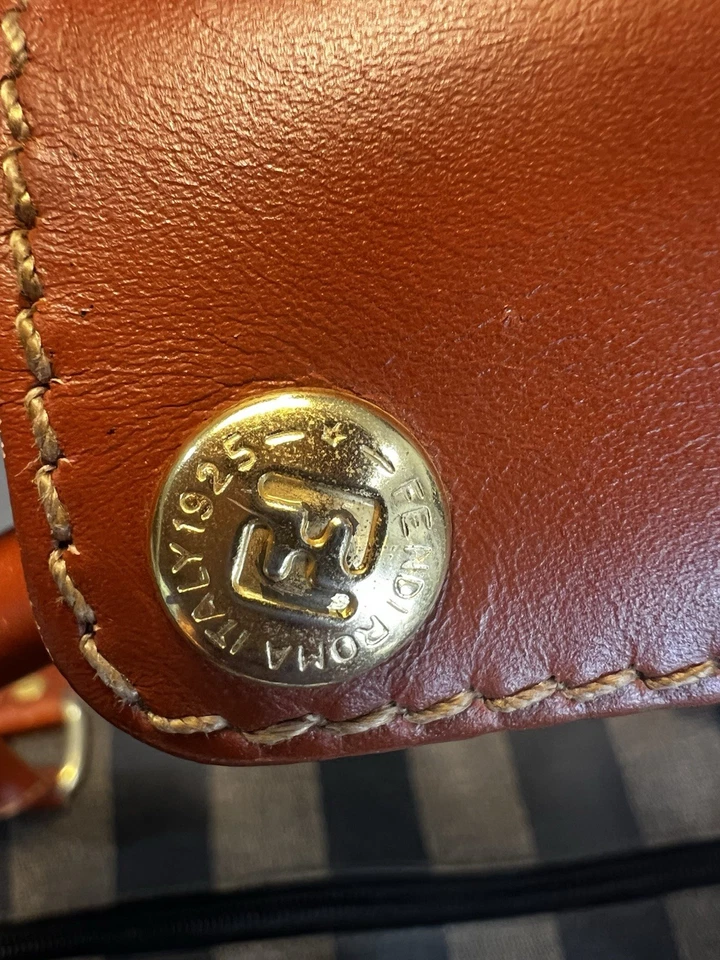 Fendi Pequin Stripe 50 cm Weekender Bag Duffle Carry On Made In Italy Lock & Key - Image 3 of 4