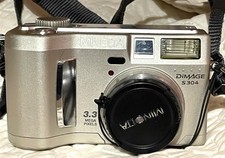 Minolta Damage S304 3.3MP Compact Digital Camera Silver Tested Works No Card