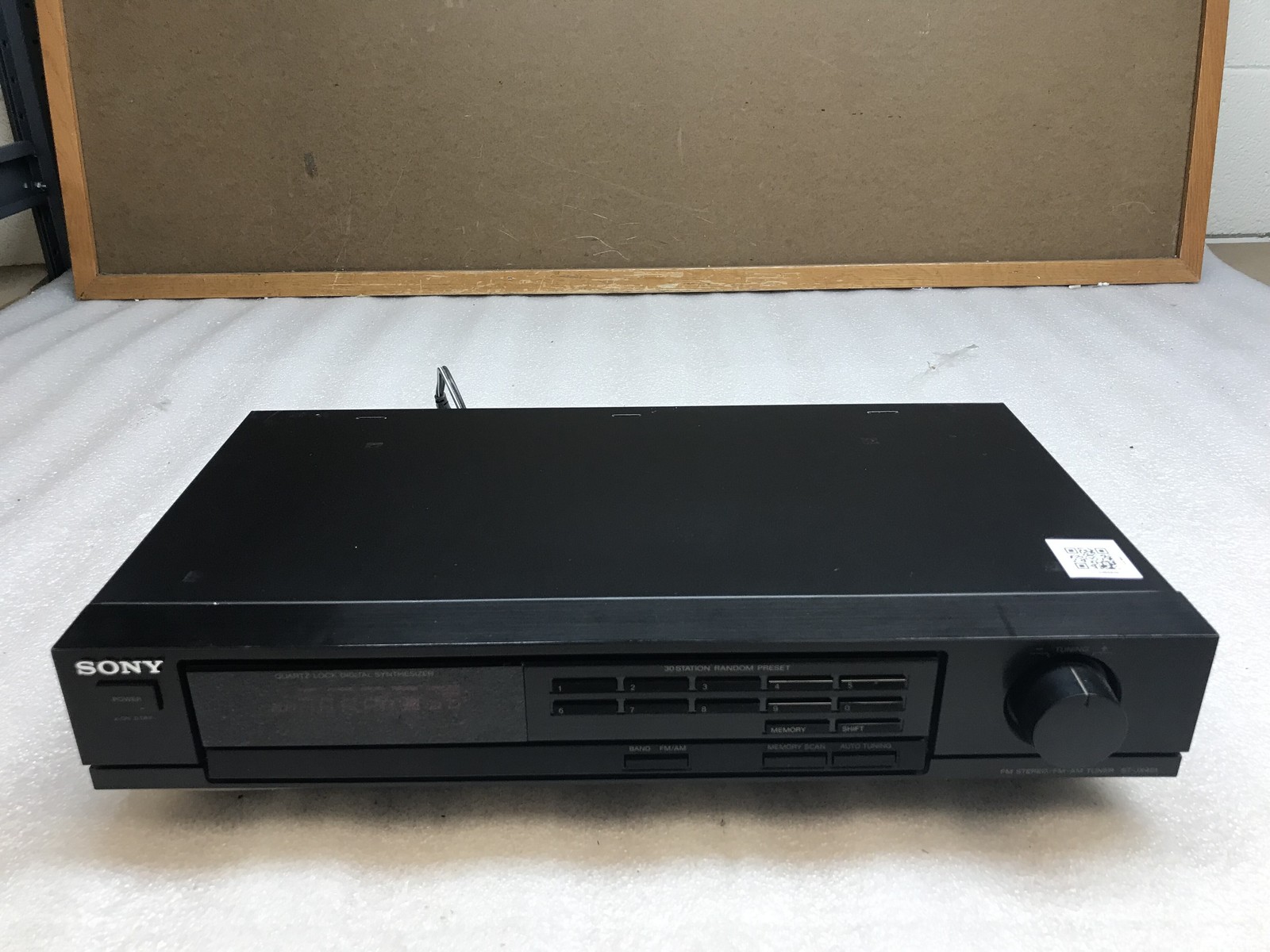 Sony ST-JX401 Stereo FM/AM Tuner Quartz Lock Digital Syntesizer - No Antenna