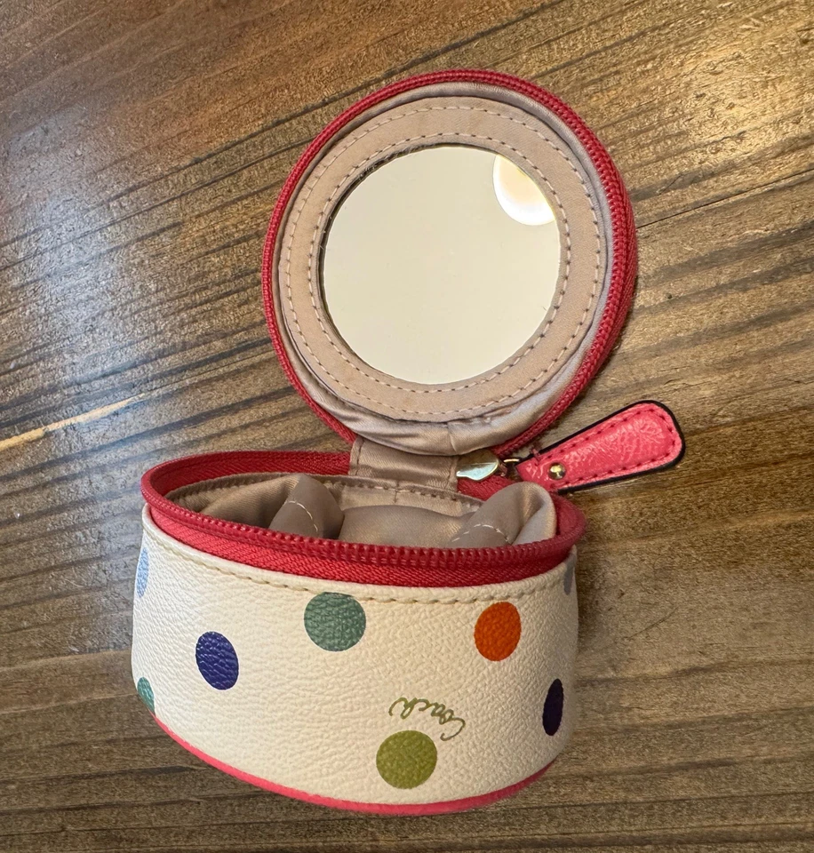 Estuche de joyería de viaje Coach redondo colorido a lunares Foto 2 de 4