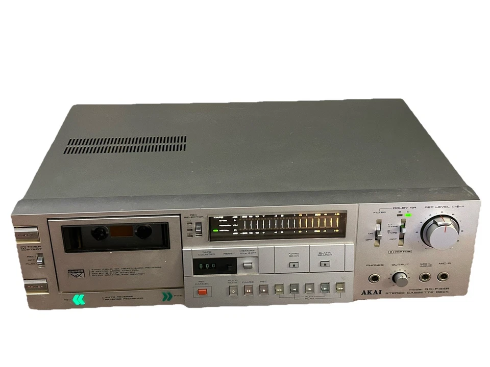 AKAI GX-F44R Stereo Cassette Deck ungetestete Teile wie besehen