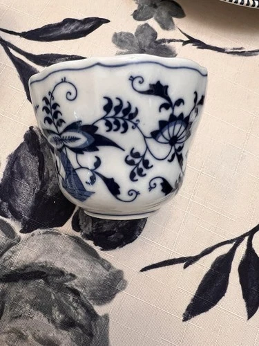 Blue Danube China Tea Cup Mug Tall Blue Onion Japan