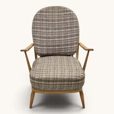 Ercol Windsor Easy Chair Model 203 1970s New Webbing Light Finish FREE Delivery* - Image 1 of 4