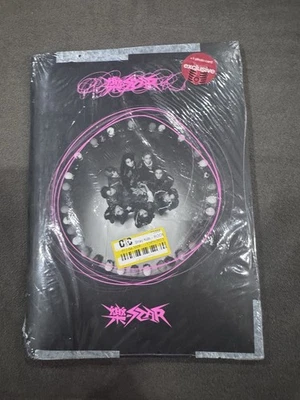 K-Pop STRAY KIDS Rock Star 2 Version CD Set + Posters, Stickers