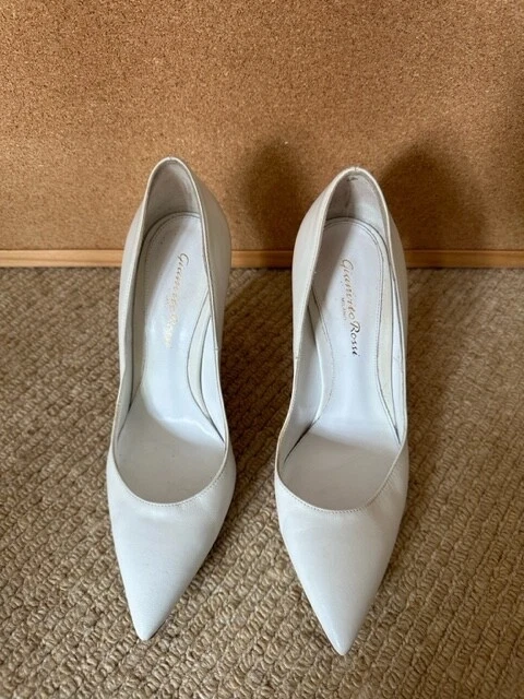 Gianvito rossi hotsell pumps comfortable