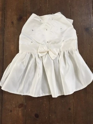 Petco Special Occasions Wedding Dog Bride Dress, Large BB2