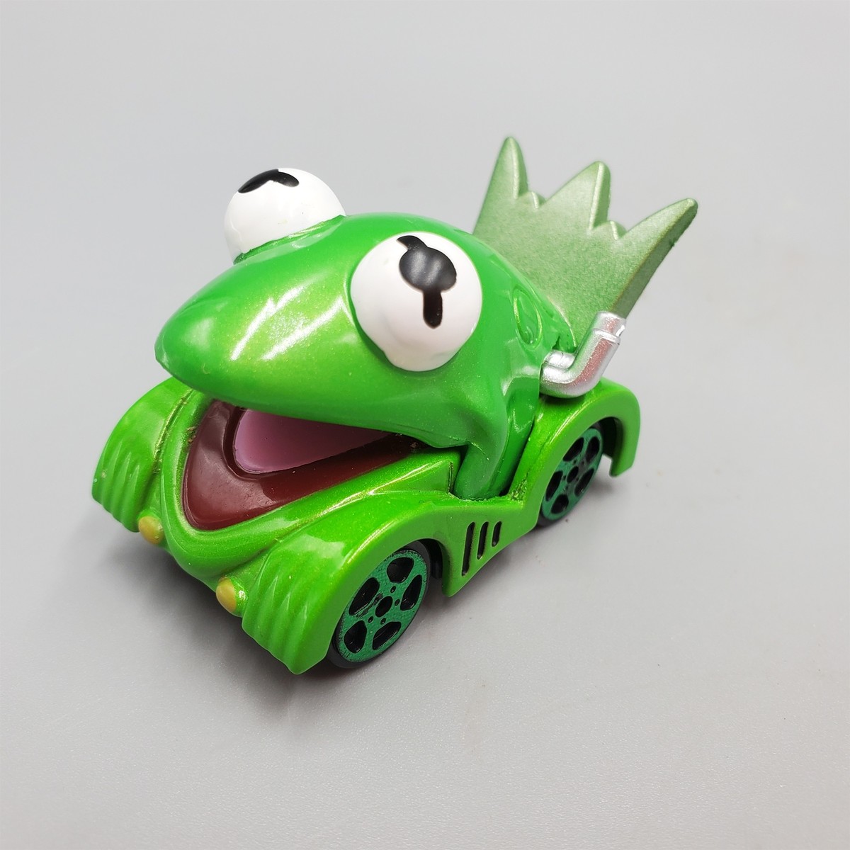 Coche De Kermit
