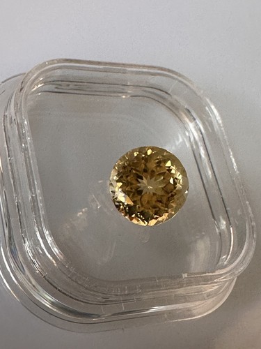 3.85ct Centuple Champagne Natural Gemstone. - Picture 24 of 24