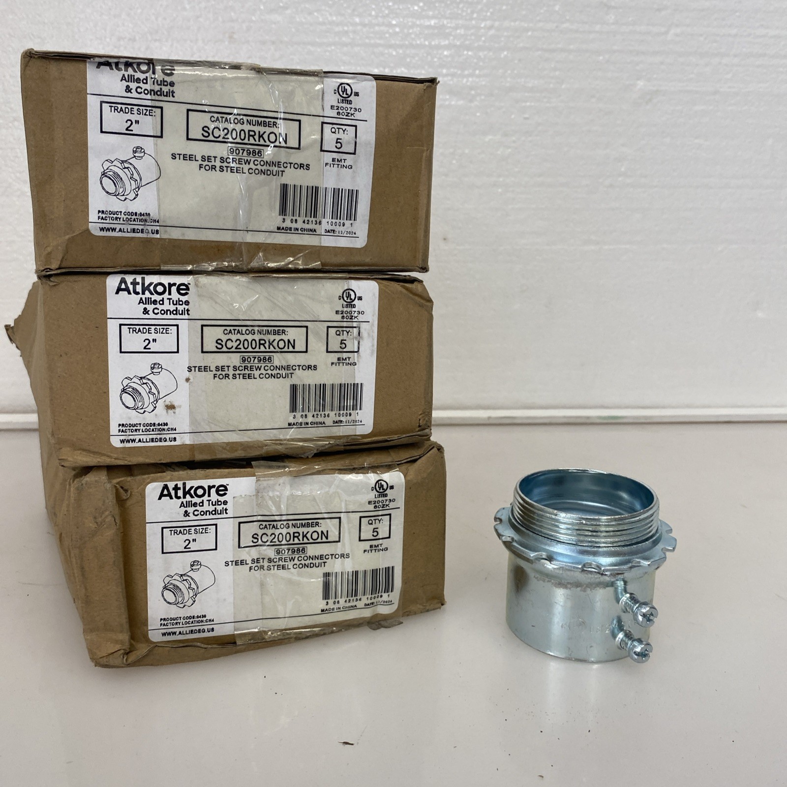 (15) NEW 2" Steel EMT Set Screw Connectors ATKORE St200RKon