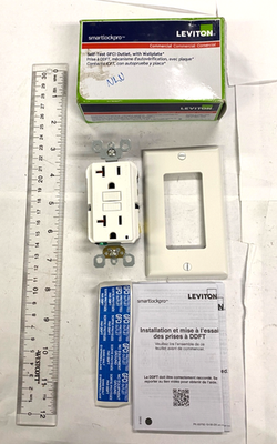 #ad Leviton Smartlockpro Self Test GFCI Outlet W Wallplate Commercial GFNT2 W New $30.00
