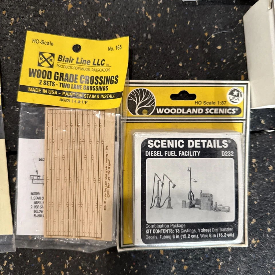 Lot 30 Micro Engineering HO 85' Open Deck Girder Bridge Layout Train Load Cars - Image 4 of 4