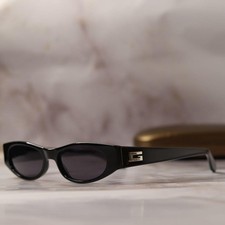 GUCCI Archive Y2k G Logo Fashionable Retro Sunglasses Case