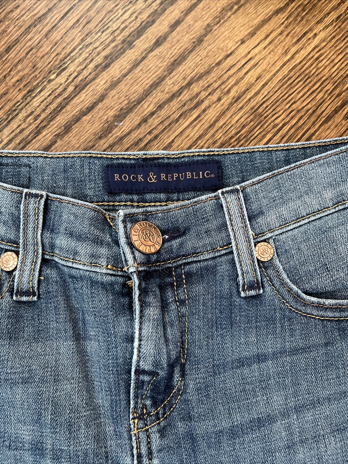 Rock and Republic Berlin Jean Shorts SIZE 2 - View 2