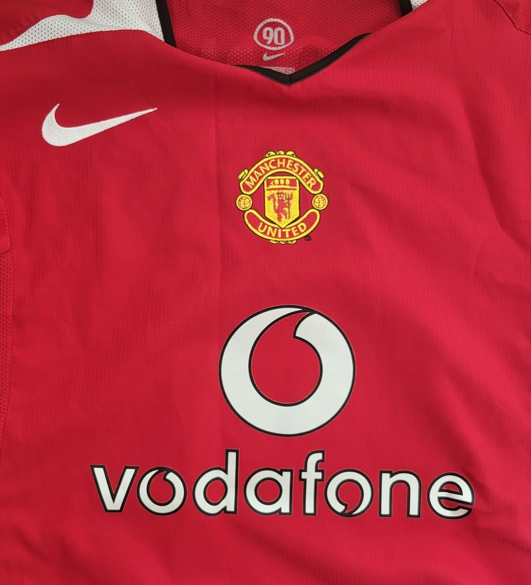 Manchester United 2004 - 2006 Home football Nike shirt #8