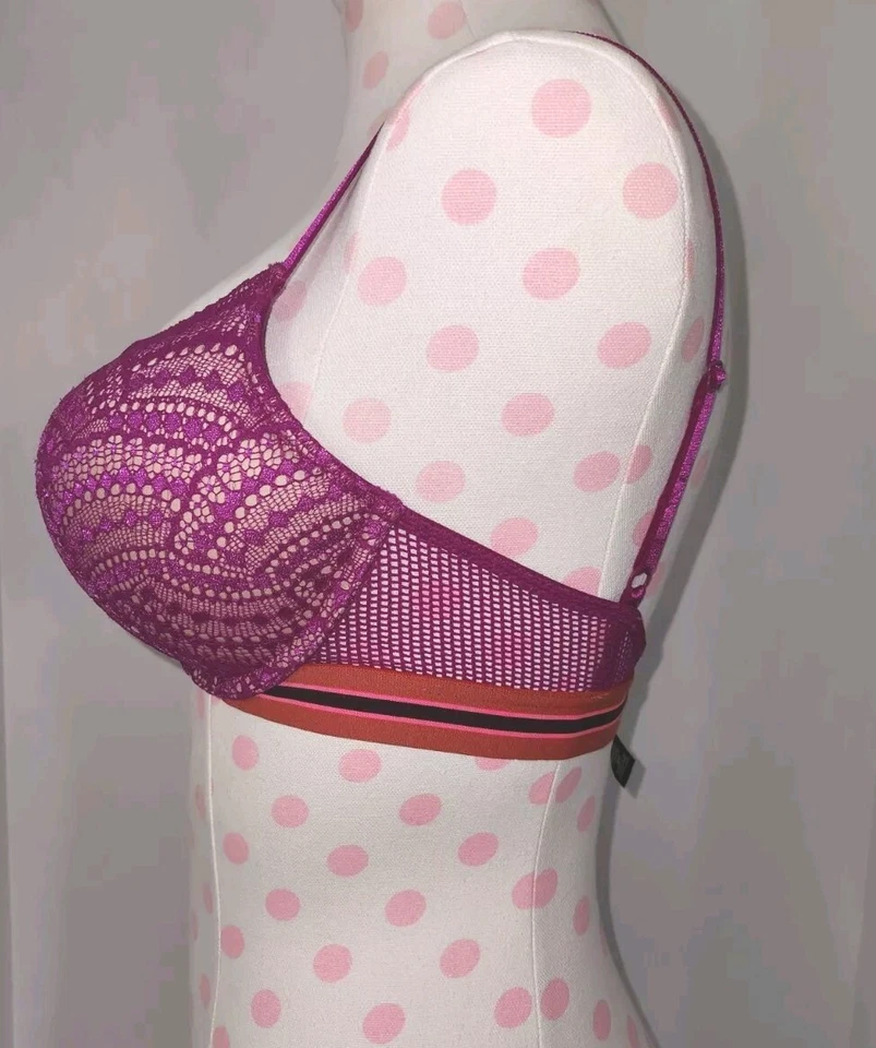 Victoria’s Secret Bombshell Plunge 32D púrpura #54867 - EXCELENTE Foto 4 de 4