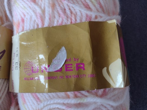 VINTAGE Unger Crocus Acrylic Yarn Made In Belgium 40g - Lot of 2 - New Old Stock - Picture 4 of 14