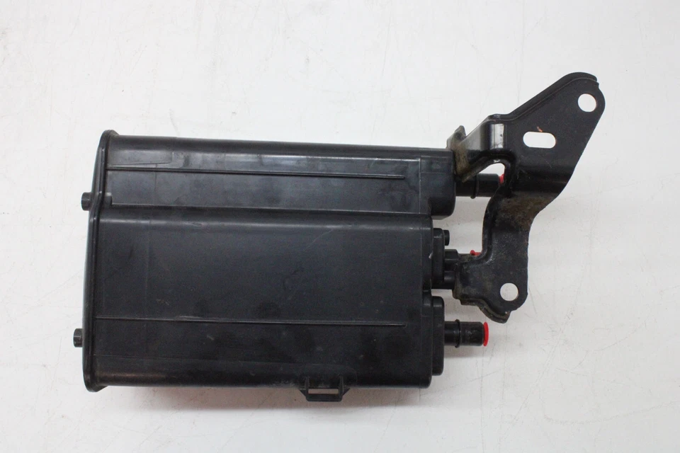 Toyota Prius V 2012 conjunto de bote de vapor de combustible de carbón 77740-47080 OEM 12-17 Foto 3 de 4