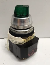 GUARANTEED! ALLEN-BRADLEY 120V GREEN 2P MAINTAINED SELECTOR SWITCH 800T-16HX2KB6