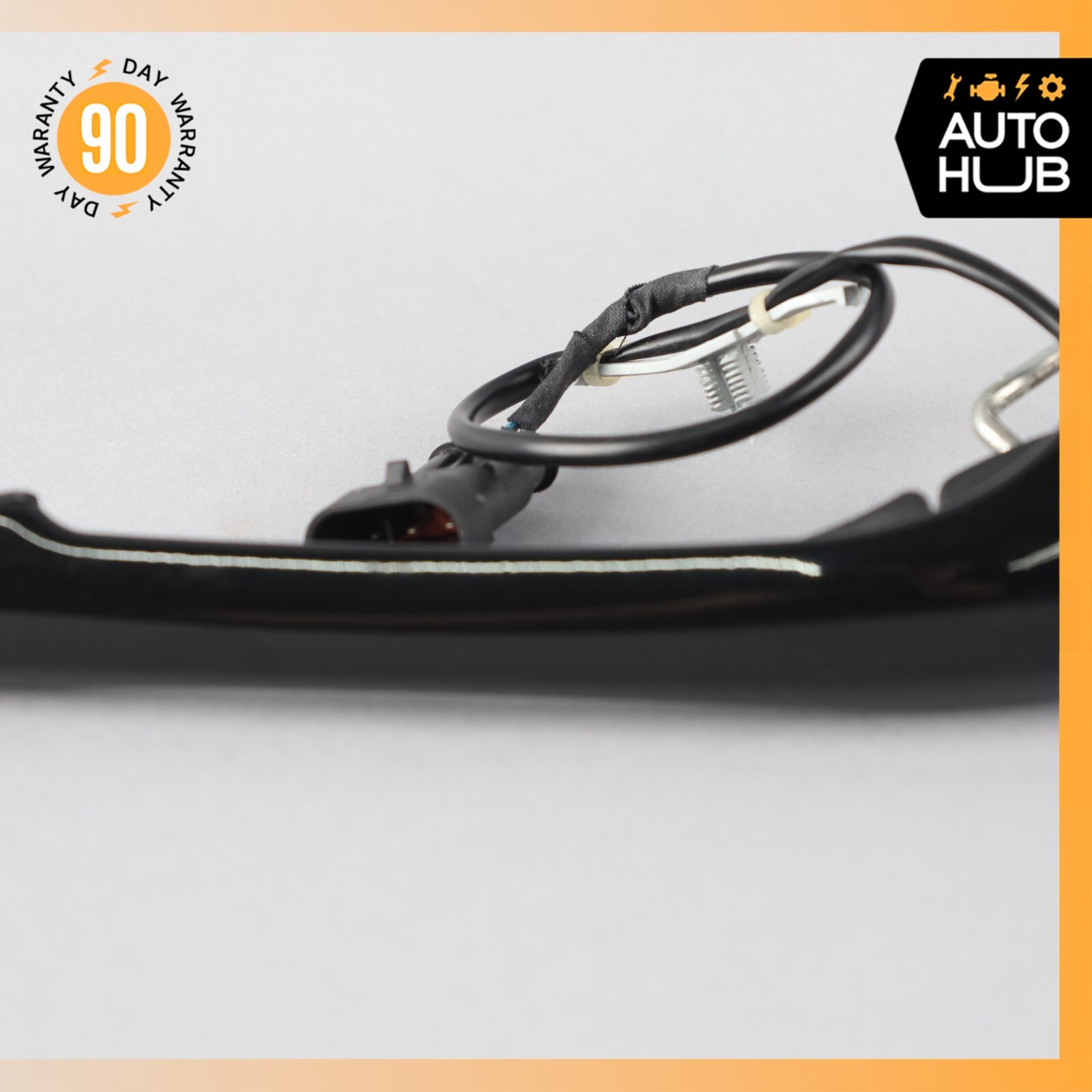 Maserati Quattroporte M139 Rear or Front Right Side Exterior Door Handle OEM 68k