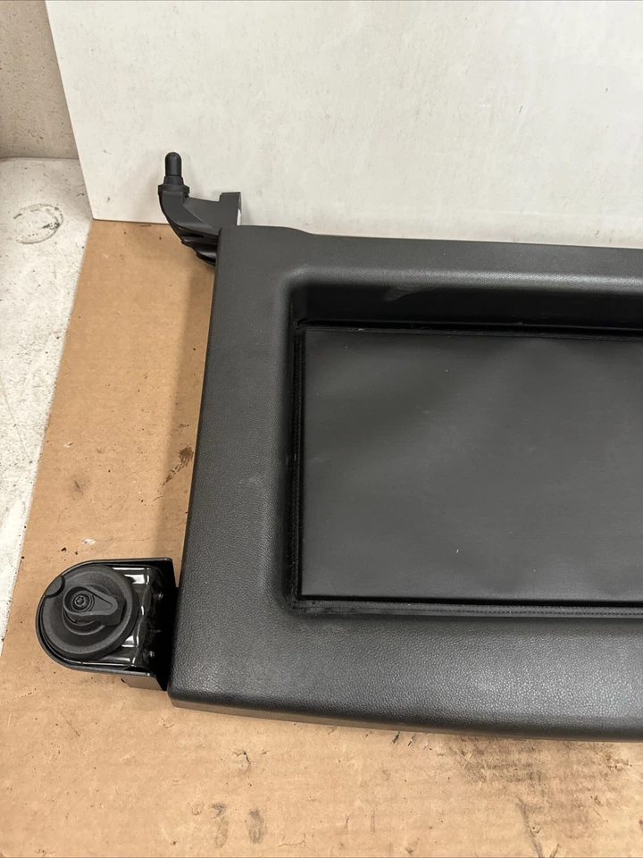 Bandeja de carga retráctil Mercedes 2014-2020 OEM CAJA ALMACENAMIENTO S550 S600 S63 Foto 2 de 4