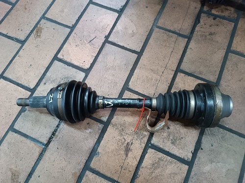 Audi Q7 4L VW Touareg 7L 3.2 V6 Antriebswelle vorne 7L0407271C 67TKM!!!