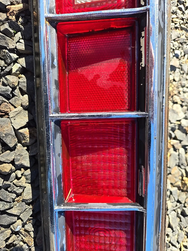 Conjunto de luces traseras Ford Fairlane Torino 1970-1971 lámpara derecha lente 70 71 parada de lente Foto 3 de 4