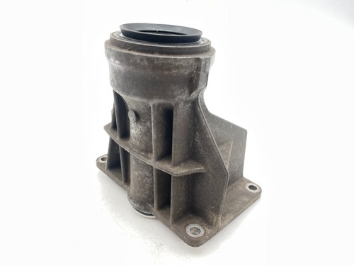 2012 BMW X3 xDrive 28i F25 Lagerbock Lagergehäuse Antriebswelle 7601996