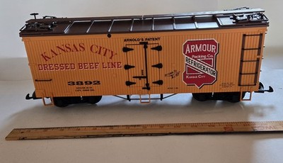 USA Trains G Scale Armour Packing KC Refrigerator Box Car R-1666