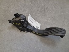 Gaspedal & Sender (Geschwindigkeitsbegrenzer) - Dacia Sandero 3 - 180100912R Gaspedal & Sender (Geschwindigkeitsbegrenzer) - Dacia Sandero 3 - 180100912R