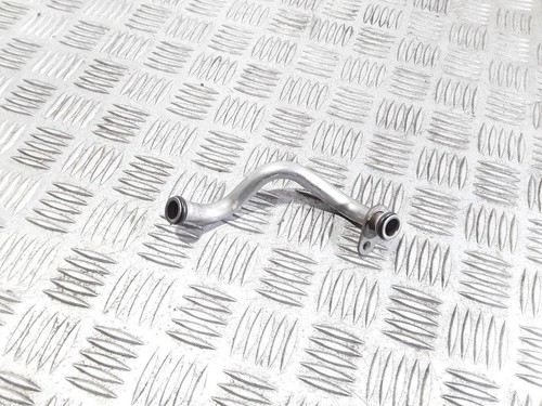 AUDI A3 Sportback 8VA, 8VF Turbinenschmierrohr 04E145735C 1.40 Petrol 33348963