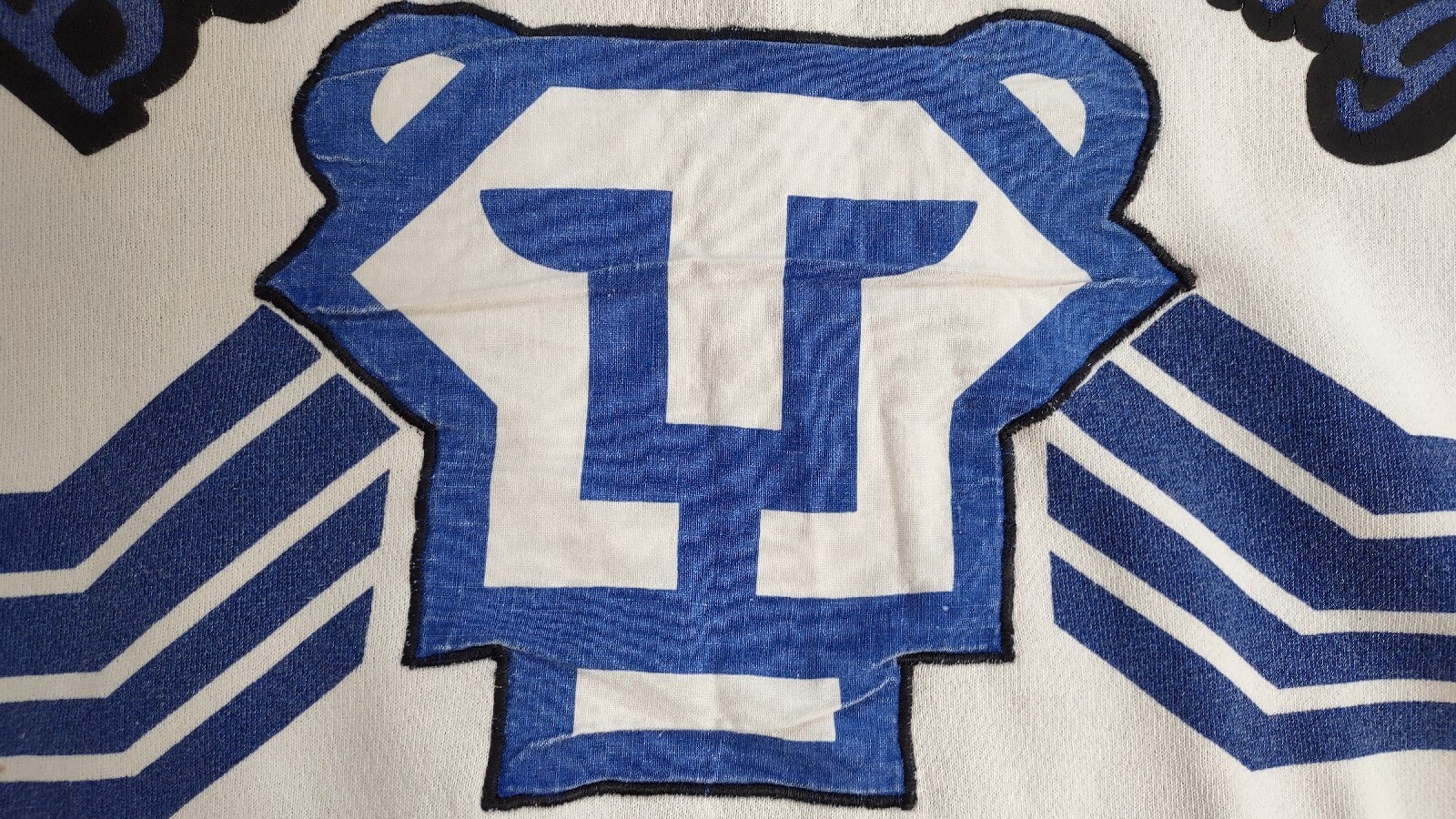 Picture 7 of 12