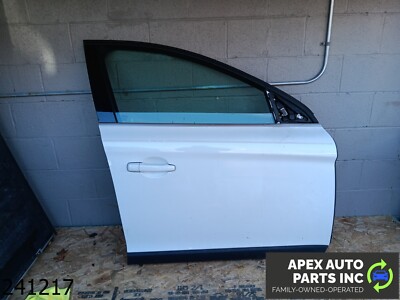 *NO SHIPPING* 2010-2013 Volvo XC60 3.2L Front Passenger Right Door White