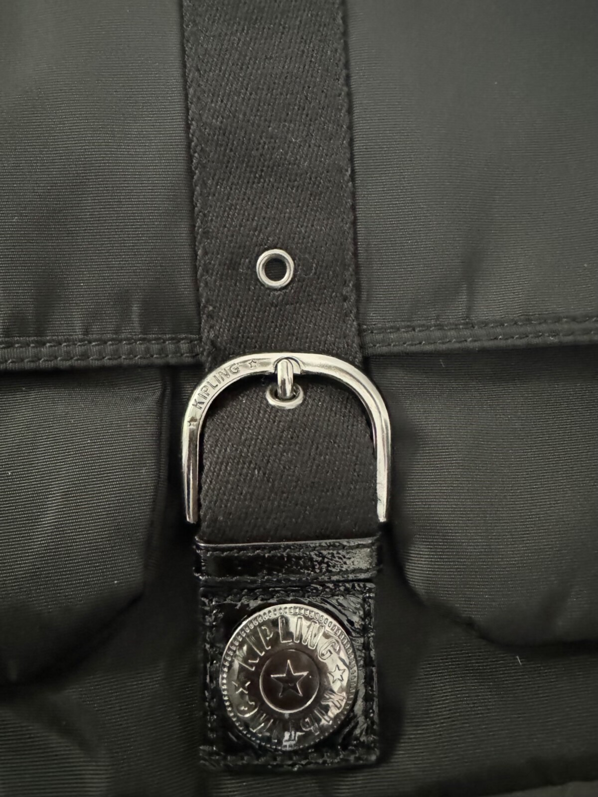 Kipling Black Adjustable Strap Fold over Flap Cro… - image 6