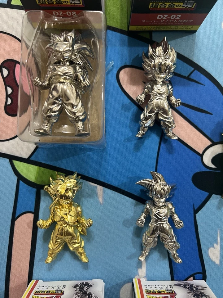 Lot Of 5 Bandai Absolute Chogokin Metal Figures Dragon Ball Z Gold Vegeta Trunks - Image 4 of 4