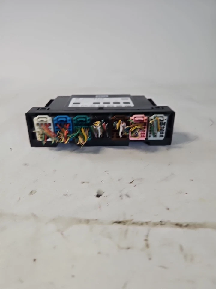 Módulo de control de chasis Buick Encore 2013-16 CCM BCM módulo de control de carrocería 13594470 Foto 2 de 4