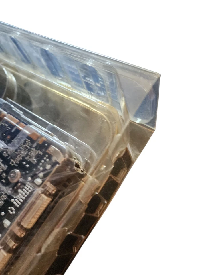 EVGA NVIDIA GeForce GTX 285 (01GP31080TR) Graphics Card MAC Edition Open Box - Image 4 of 4