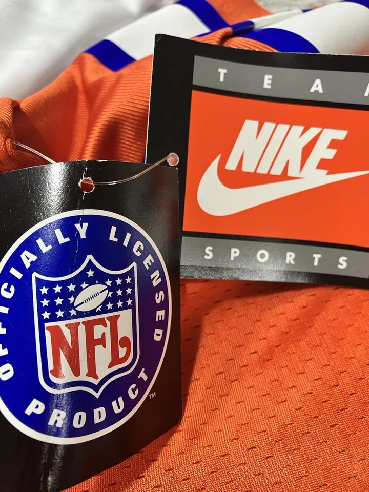 Denver Bronco’s Nike #7 John Elway Jersey XL y Denver Bronco’s Gorra Todo Nuevo con T Foto 4 de 4