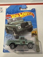 Hot Wheels LAND ROVER SERIES III PICKUP (Green)